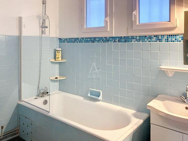 Appartement  T4, 76m2, proche Mairie