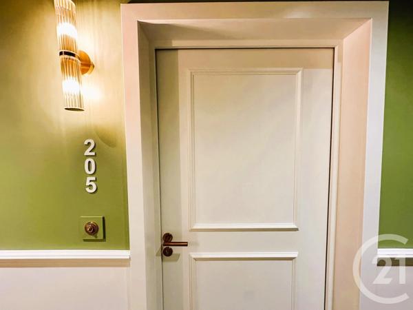 Appartement F3 à vendre  3 pièces - 60,90 m 2   LE FENOUILLER  - 85