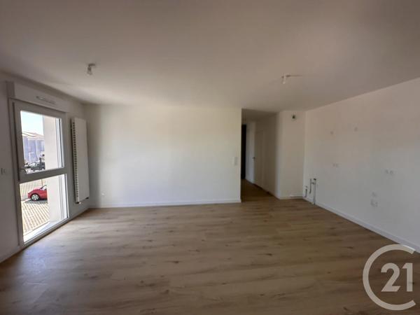 Appartement F3 à vendre  3 pièces - 60,90 m 2   LE FENOUILLER  - 85