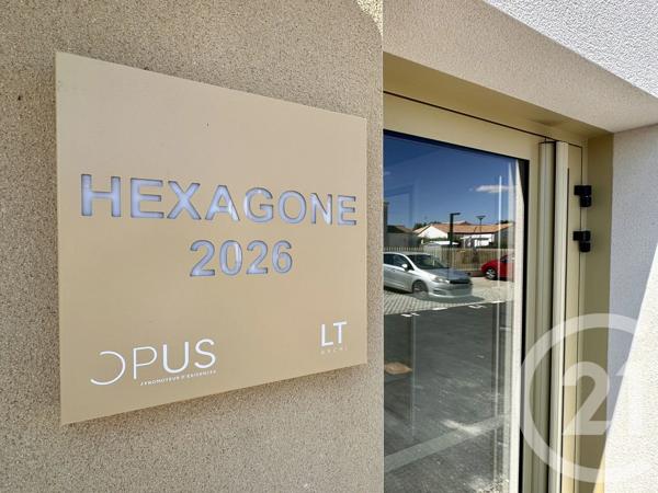 Appartement F3 à vendre  3 pièces - 60,90 m 2   LE FENOUILLER  - 85