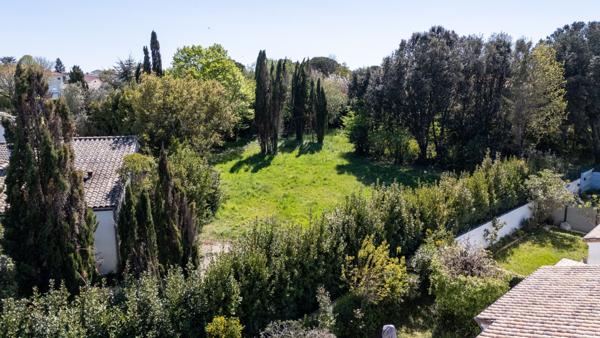 Terrain constructible à 500m de la plage de Nauzan