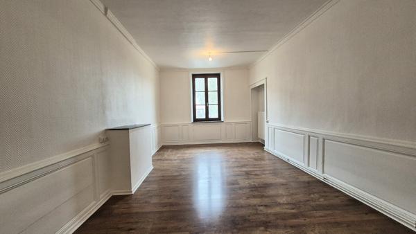Lunéville – T3 de 70 m² – Cuisine équipée – 2 chambres
