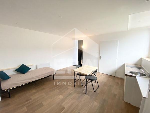 A louer joli studio de 27M2 secteur Marck , idéal étudiant à 10 minutes en Bus de l'université