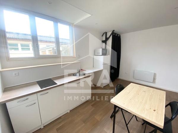 A louer joli studio de 27M2 secteur Marck , idéal étudiant à 10 minutes en Bus de l'université