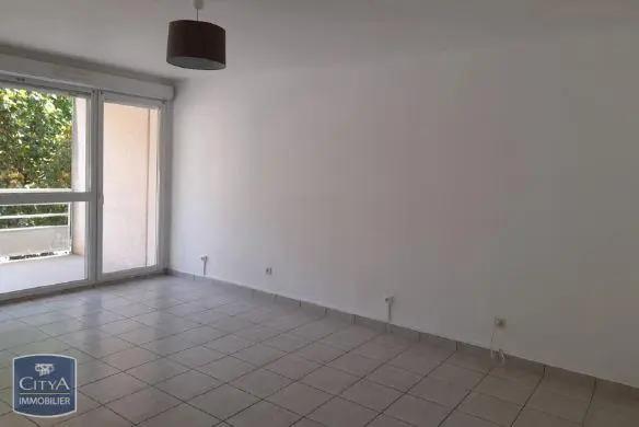 Appartement à louer 3 pièces 64.19m² Cluses (74300)