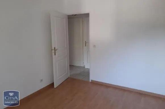 Appartement à louer 3 pièces 64.19m² Cluses (74300)