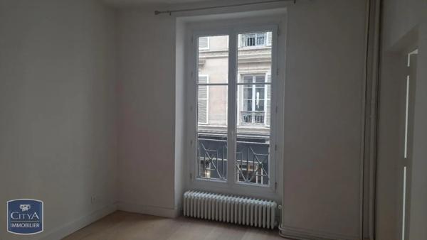 Appartement à louer 3 pièces 56.21m² Paris 10e Arrondissement (75010)