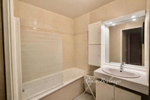 Appartement à vendre 3 pièces SAVIGNY LE TEMPLE (77)