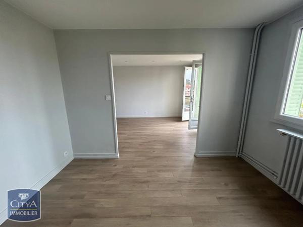 Appartement à louer 4 pièces 67.64m² Cusset (03300)