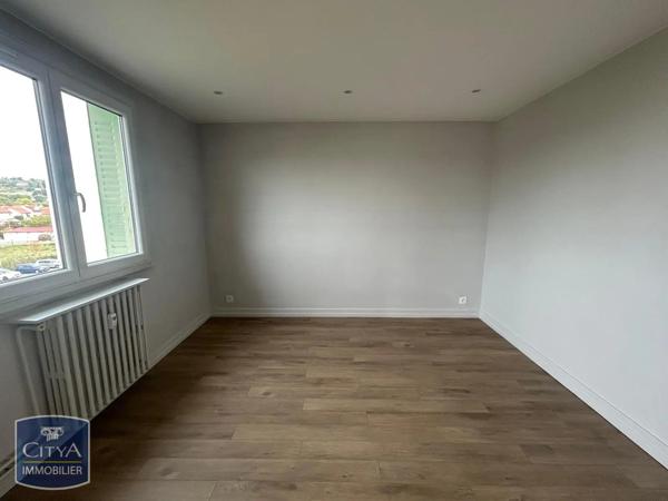 Appartement à louer 4 pièces 67.64m² Cusset (03300)