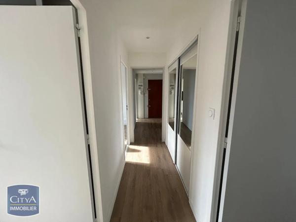 Appartement à louer 4 pièces 67.64m² Cusset (03300)