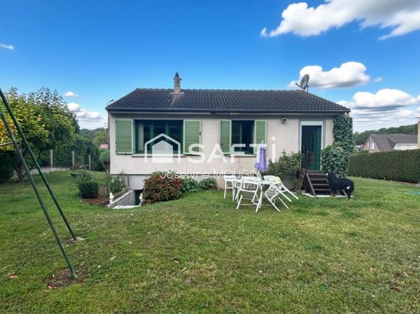 Ailly sur Noye, pavillon individuel avec sous-sol complet et jardin.