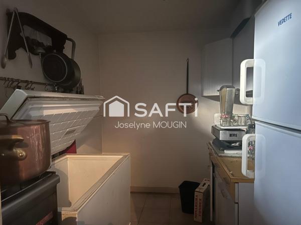 Ailly sur Noye, pavillon individuel avec sous-sol complet et jardin.