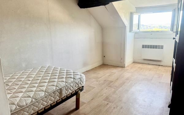 Appartement à vendre    3 pièces • 58 m2 Pau