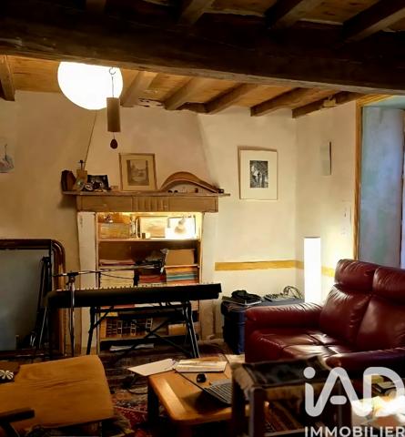 Maison à vendre 7 pièces 160 m² Chambost-Longessaigne