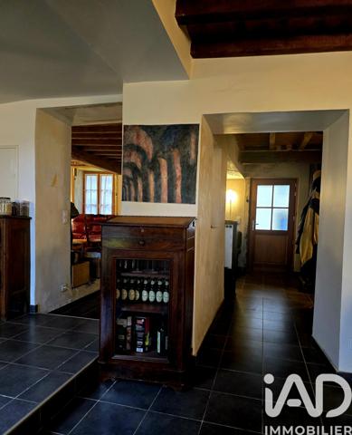 Maison à vendre 7 pièces 160 m² Chambost-Longessaigne