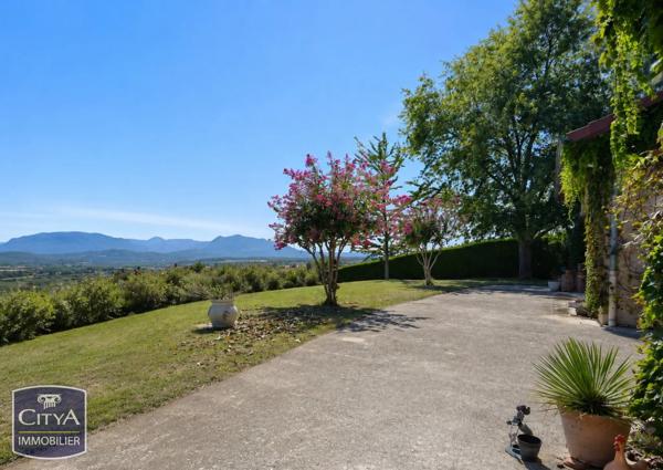 Maison à vendre 5 pièces 140m² Saint-Marcellin (38160)