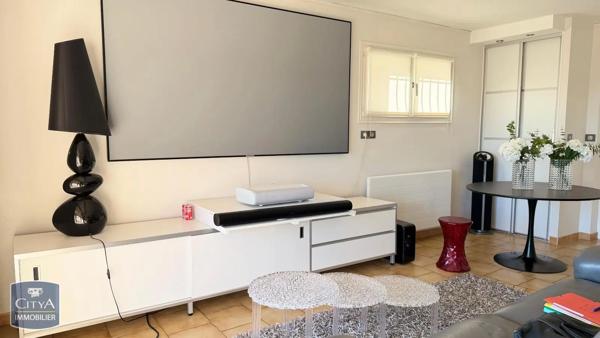 Maison à vendre 7 pièces 236m² Bourg-lès-Valence (26500)