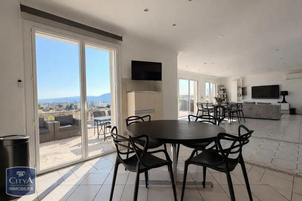 Maison à vendre 7 pièces 236m² Bourg-lès-Valence (26500)