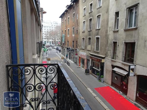 Appartement à louer 1 pièce 27.2m² Grenoble (38000)