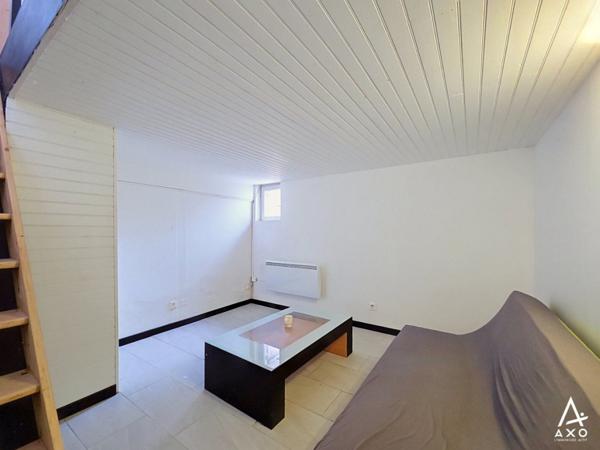 Petite maison de ville en triplex