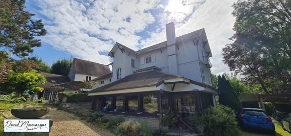 Brignancourt (95640) Annonce Immobilière de Prestige : Ancien Manoir du 18e Siècle, maison d'amis et dépendances