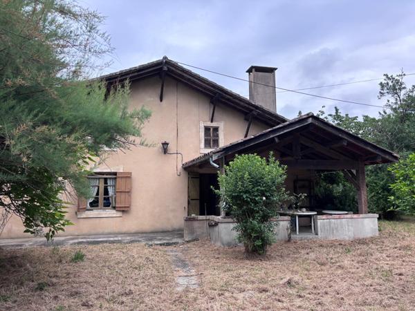 Saint-Michel-de-Castelnau – Maison à rénover avec grange et 1 hectare de terrain