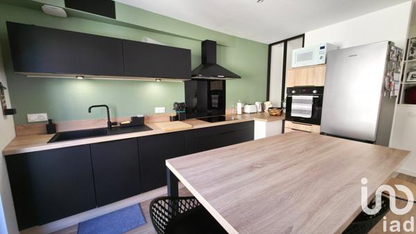 Maison 2 pièces de 55 m² à Pont-du-Château (63430)