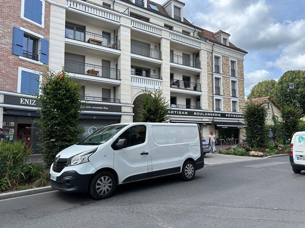 Murs Local Commercial Clamart