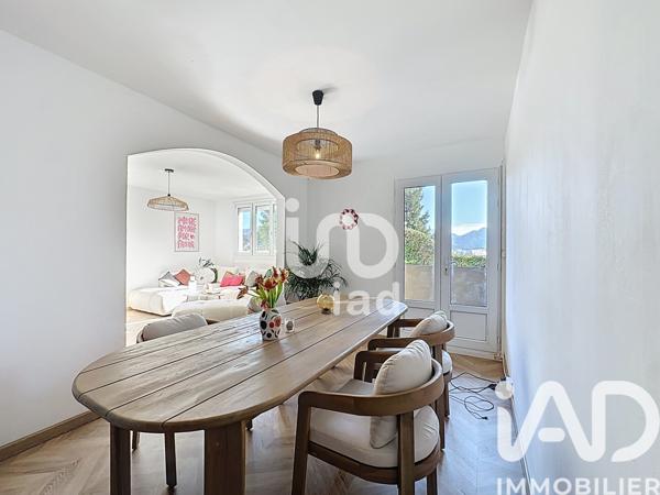 Appartement à vendre 3 pièces 71 m² Marseille 11