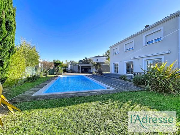 Maison Saint Alban 5 pièce(s) 211.32 m2