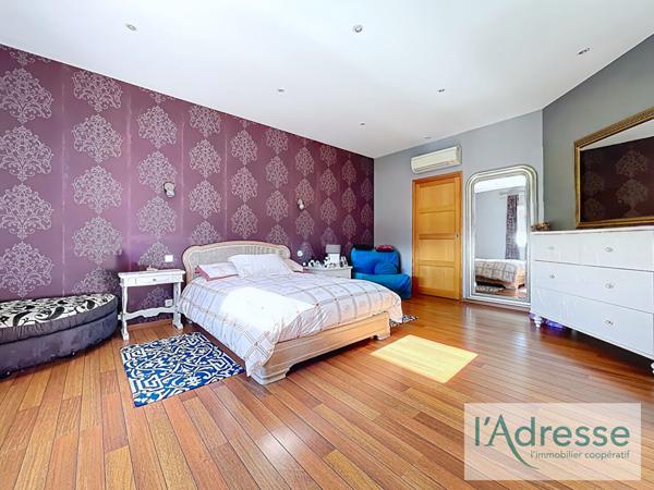 Maison Saint Alban 5 pièce(s) 211.32 m2