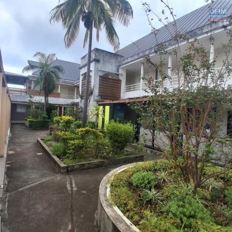 A LOUER appartement de type F3 au BERNICA à SAINT-GILLES LES HAUTS