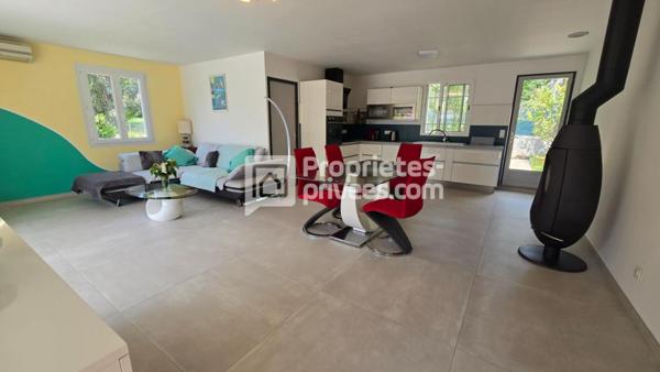 Maison 81 m² de Plain pied - Etat neuf - Hyères