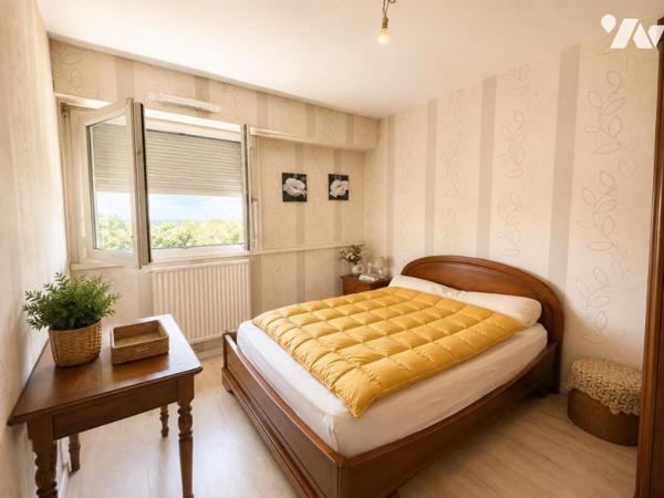 A VENDRE - REZE - 8 Mai - Appartement T4 d'env 68.63m² avec balcon, cave et parking en sous-sol.