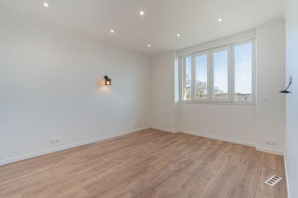 Maison 6 pièces - 111 m² Exclusivité efficity