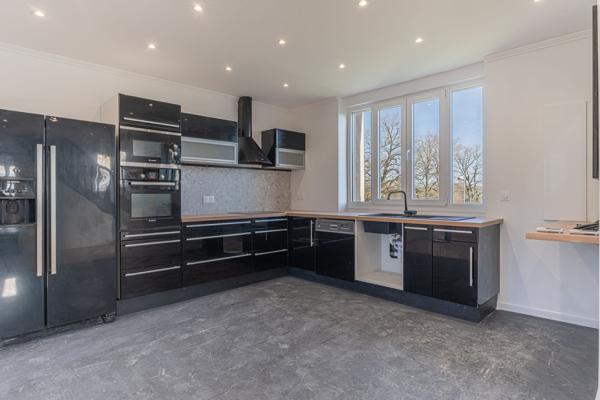 Maison 6 pièces - 111 m² Exclusivité efficity