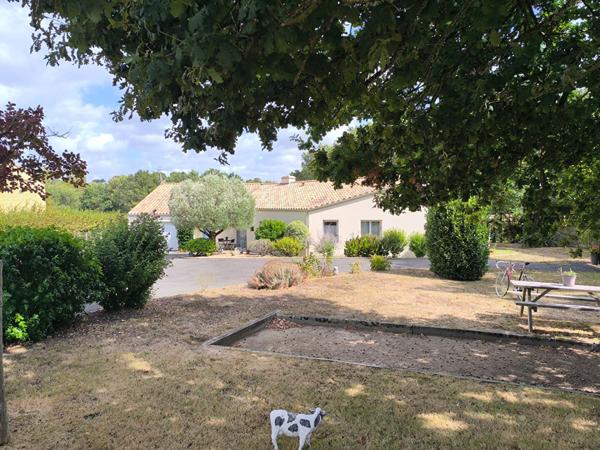 Maison d'exception en plein centre bourg