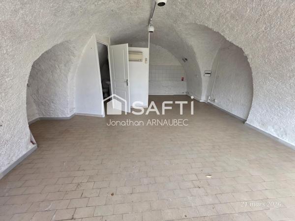 Immeuble de rapport avec 2 appartements et 2 locaux