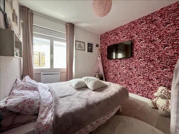 Maison à vendre |  Champagne-Mouton |  3 pièces | 51 m²