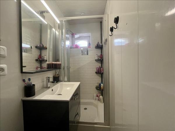 Maison à vendre |  Champagne-Mouton |  3 pièces | 51 m²