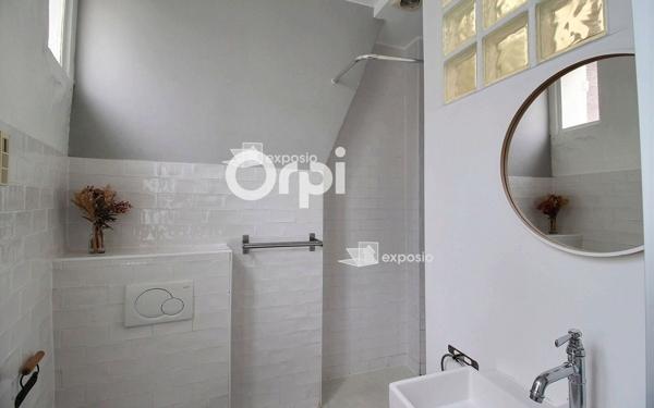 Appartement à vendre    3 pièces • 43,03 m2 Clichy