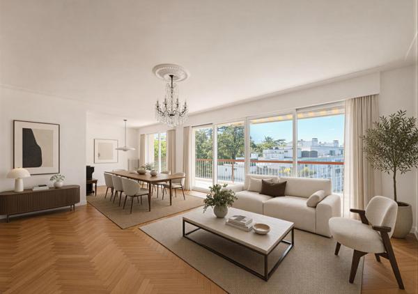 Bel appartement T6 de 160 m² avec triple exposition en étage élevé au sein de la Résidence de la Guylhomné