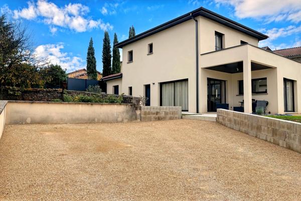 Maison 5 pièces - 133 m² Exclusivité efficity