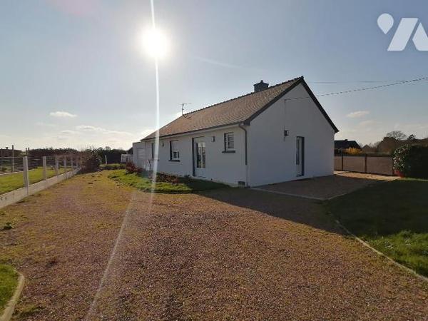NOUVEAUTE TRENTE CINQ NOTAIRES !! RARE A LA VENTE !!! En sortie de Bourg, maison de PLAIN-PIED,...