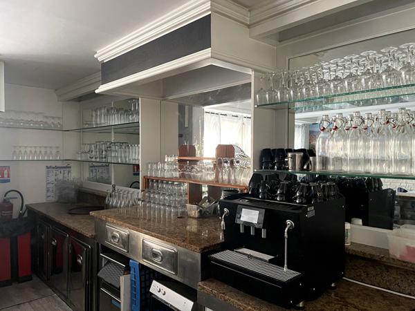 Cession fonds de commerce / Saint Laurent Du Var 70 m2