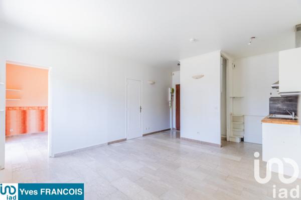 Appartement à vendre 2 pièces 37 m² Sainte-Geneviève-des-Bois