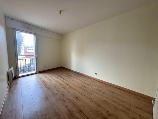Appartement Les Sables D Olonne  Arago 3 pièces 65.88 m²  terrasse garage proche commerces