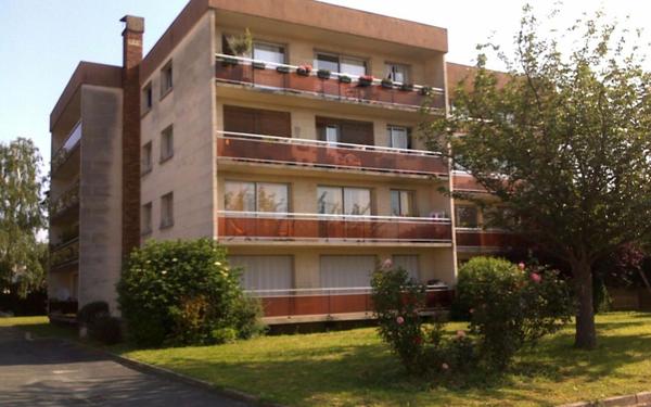 Appartement à louer    2 pièces •  Neuilly-sur-Marne