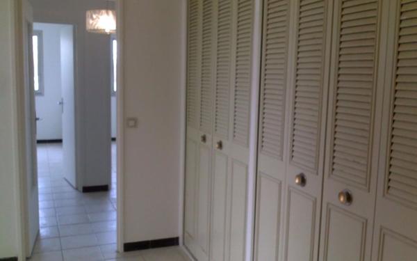 Appartement à louer    2 pièces •  Neuilly-sur-Marne